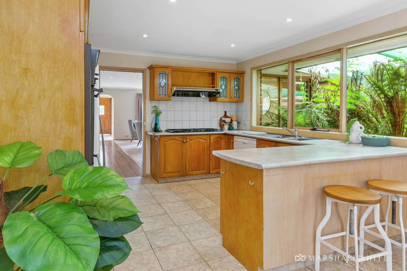 21 Summerhill Crescent, Mount Eliza, VIC