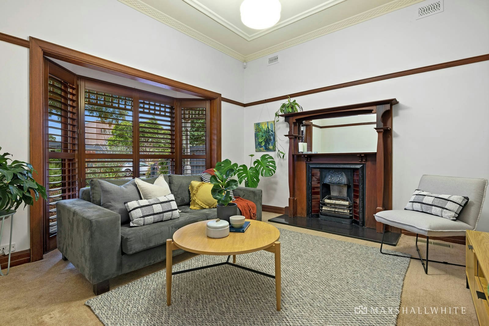 15 Raynes Park Road, Hampton, VIC