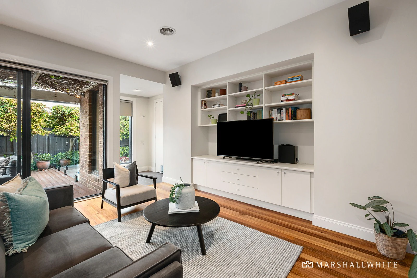 1 Maysbury Avenue, Brighton, VIC
