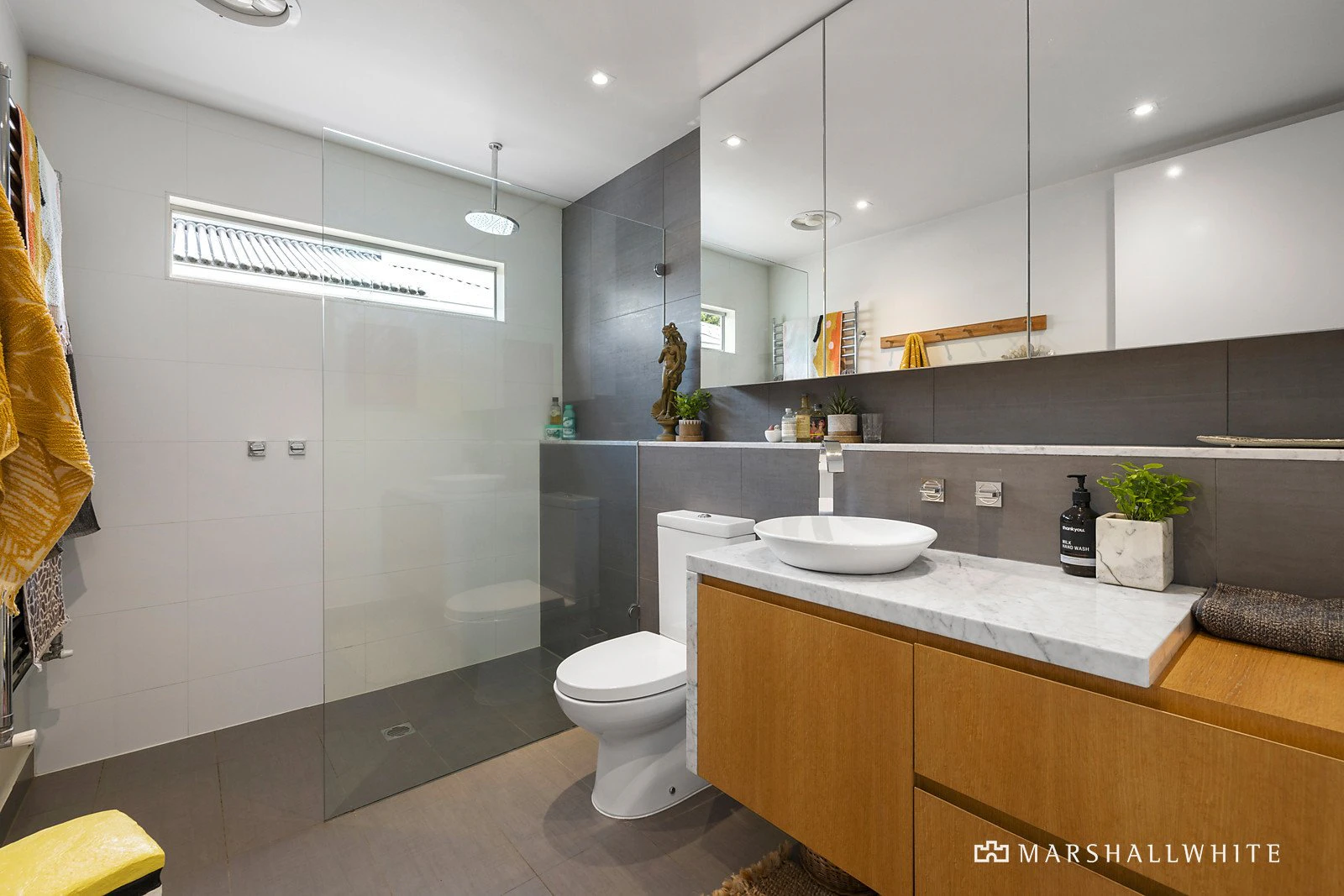 10 Moore Street, Elwood, VIC