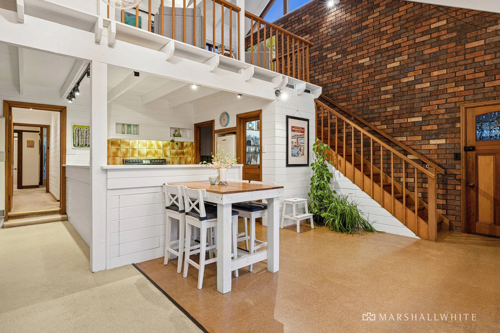 15 Raynes Park Road, Hampton, VIC