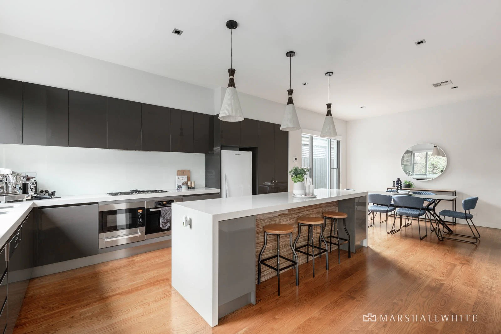 20 Wandsworth Road, Surrey Hills, VIC