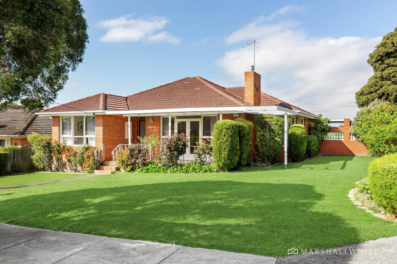 8 Lowe Court, Doncaster East, VIC