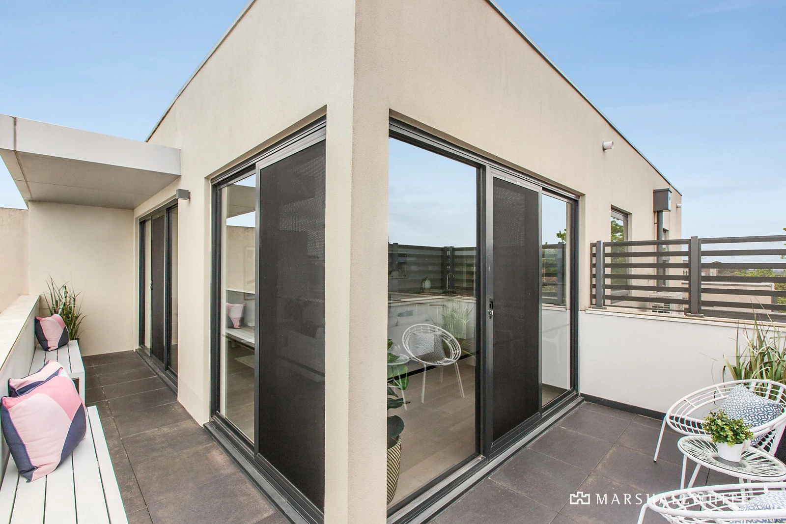24/33 Queens Avenue, Doncaster, VIC