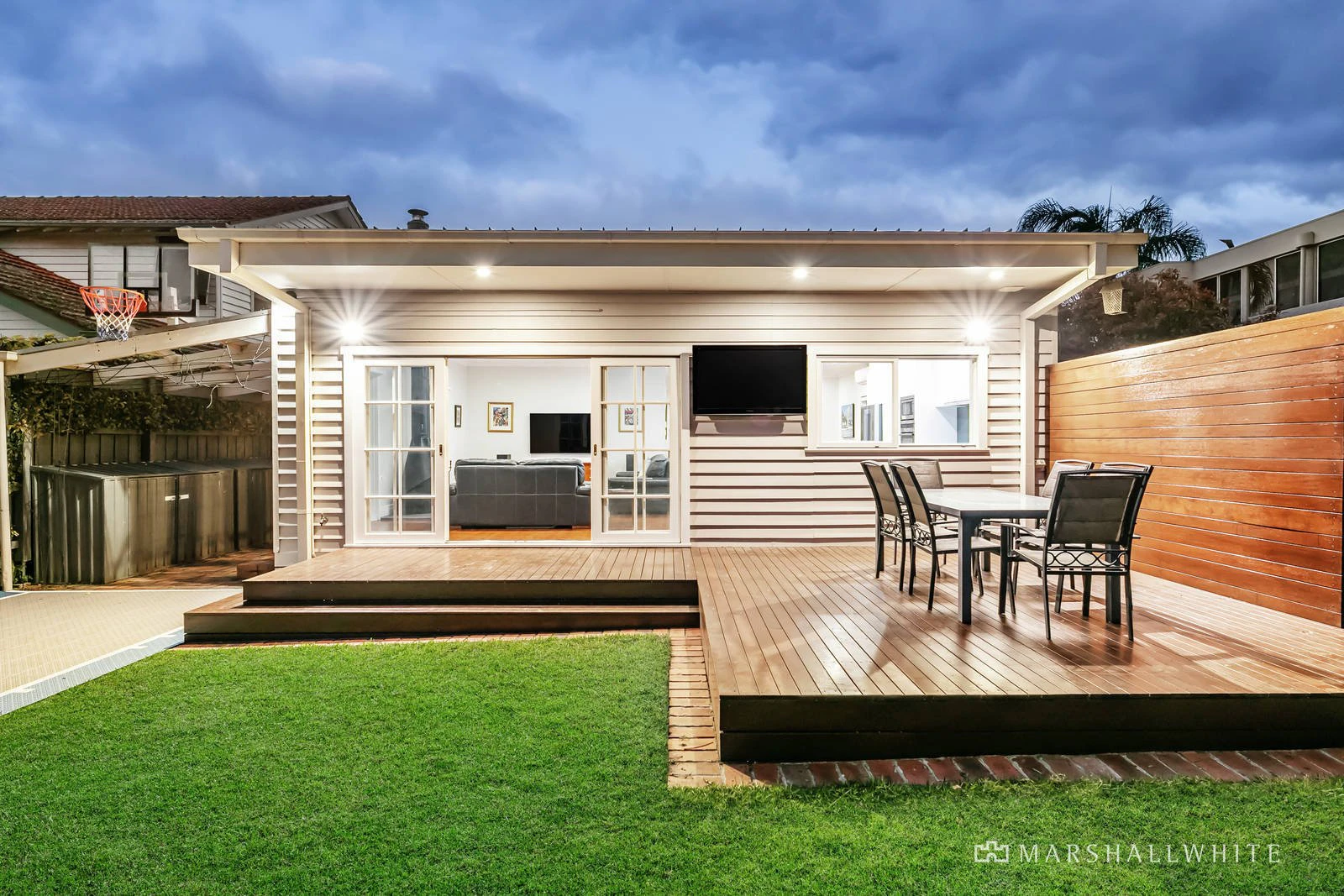 14 Ross Street, Surrey Hills, VIC