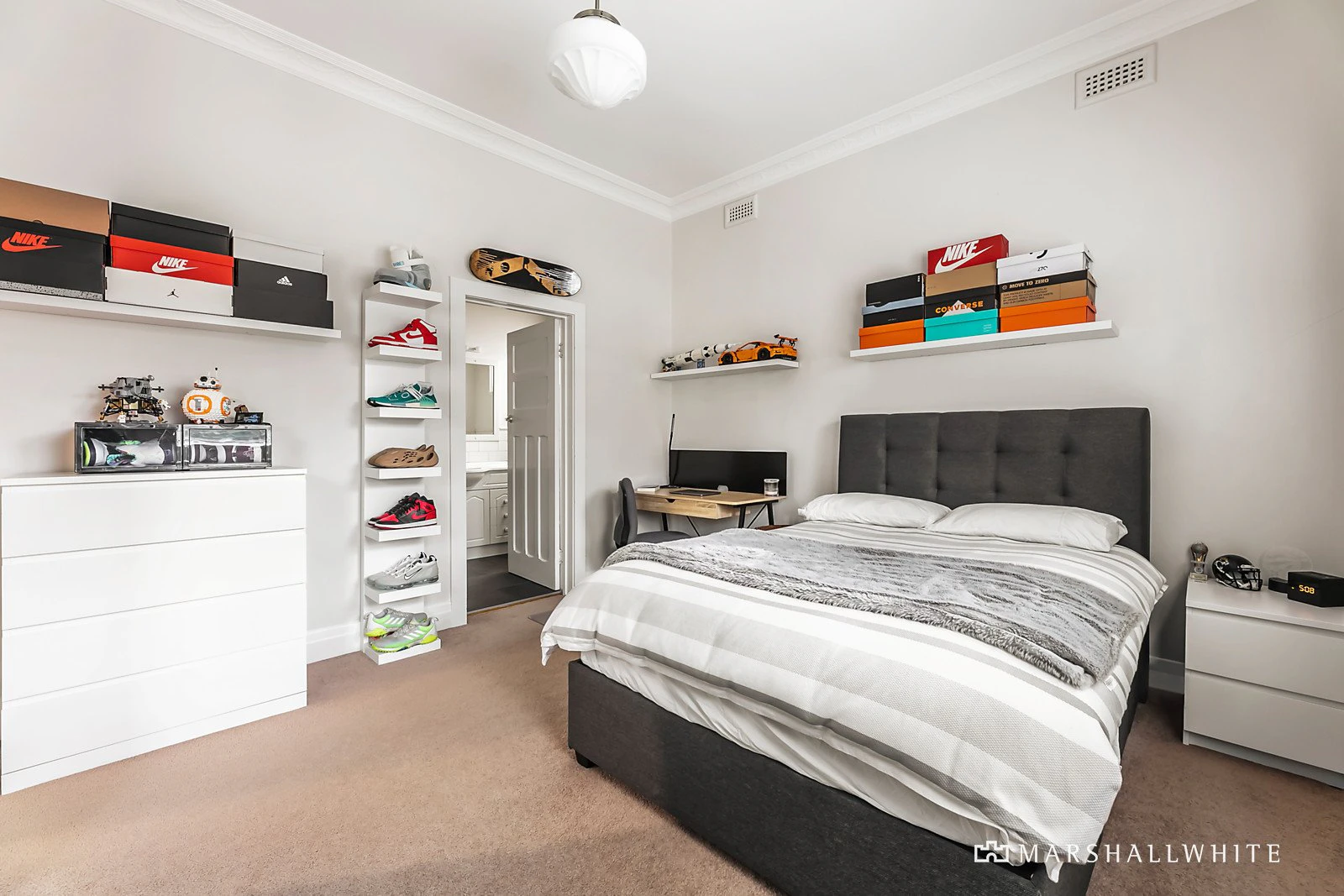 14 Ross Street, Surrey Hills, VIC