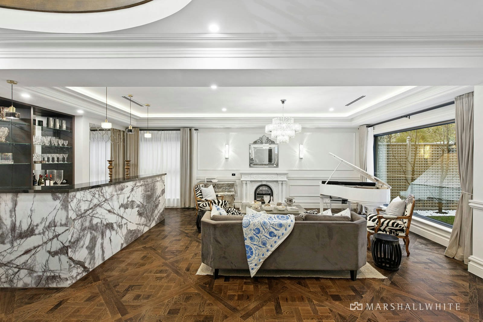 18 Hopetoun Avenue, Canterbury, VIC