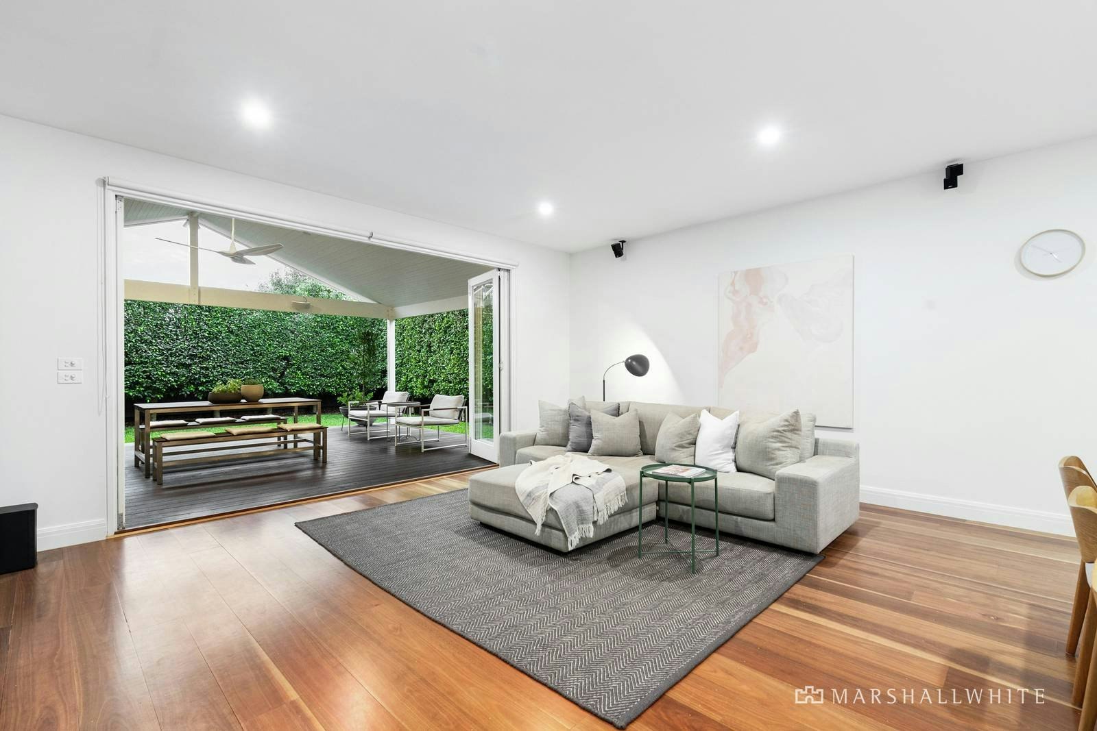 9 Exhibition Street, Mckinnon, VIC