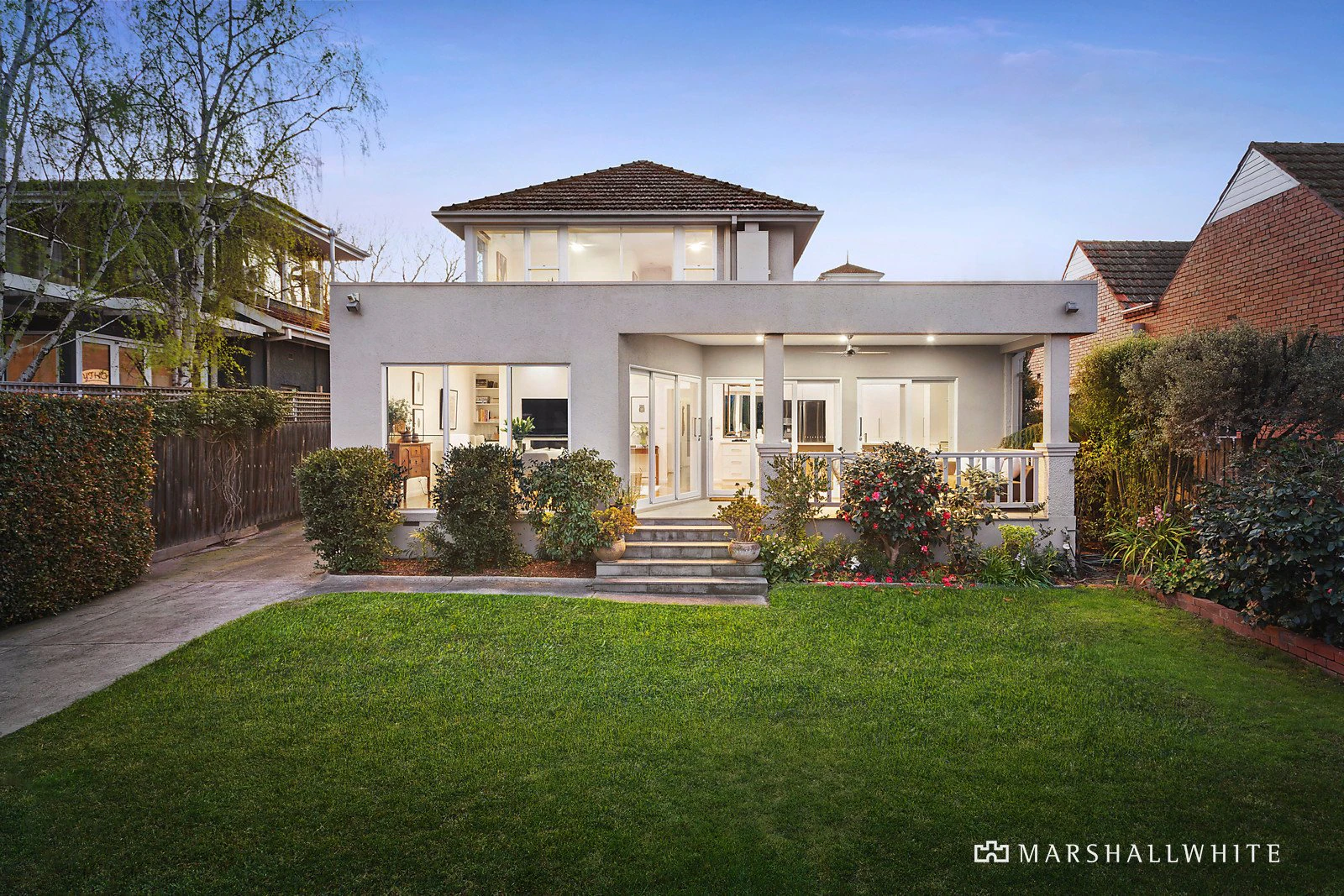 10 Lewes Drive, Malvern East, VIC