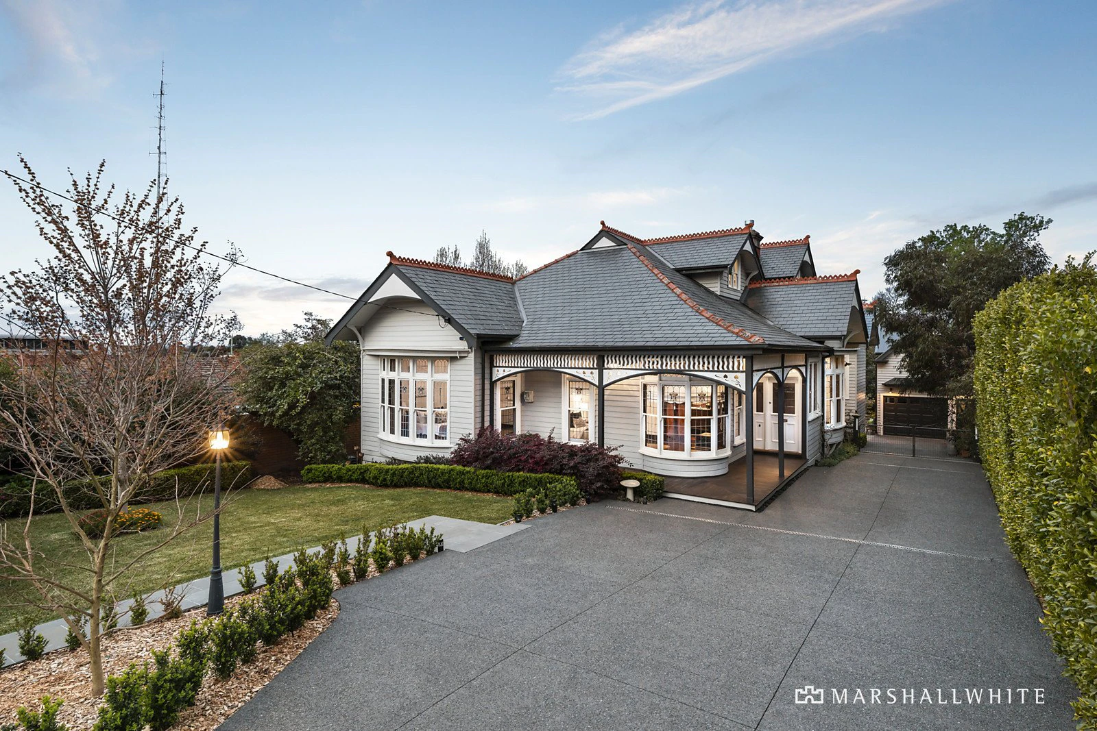 7 The Avenue, Surrey Hills, VIC