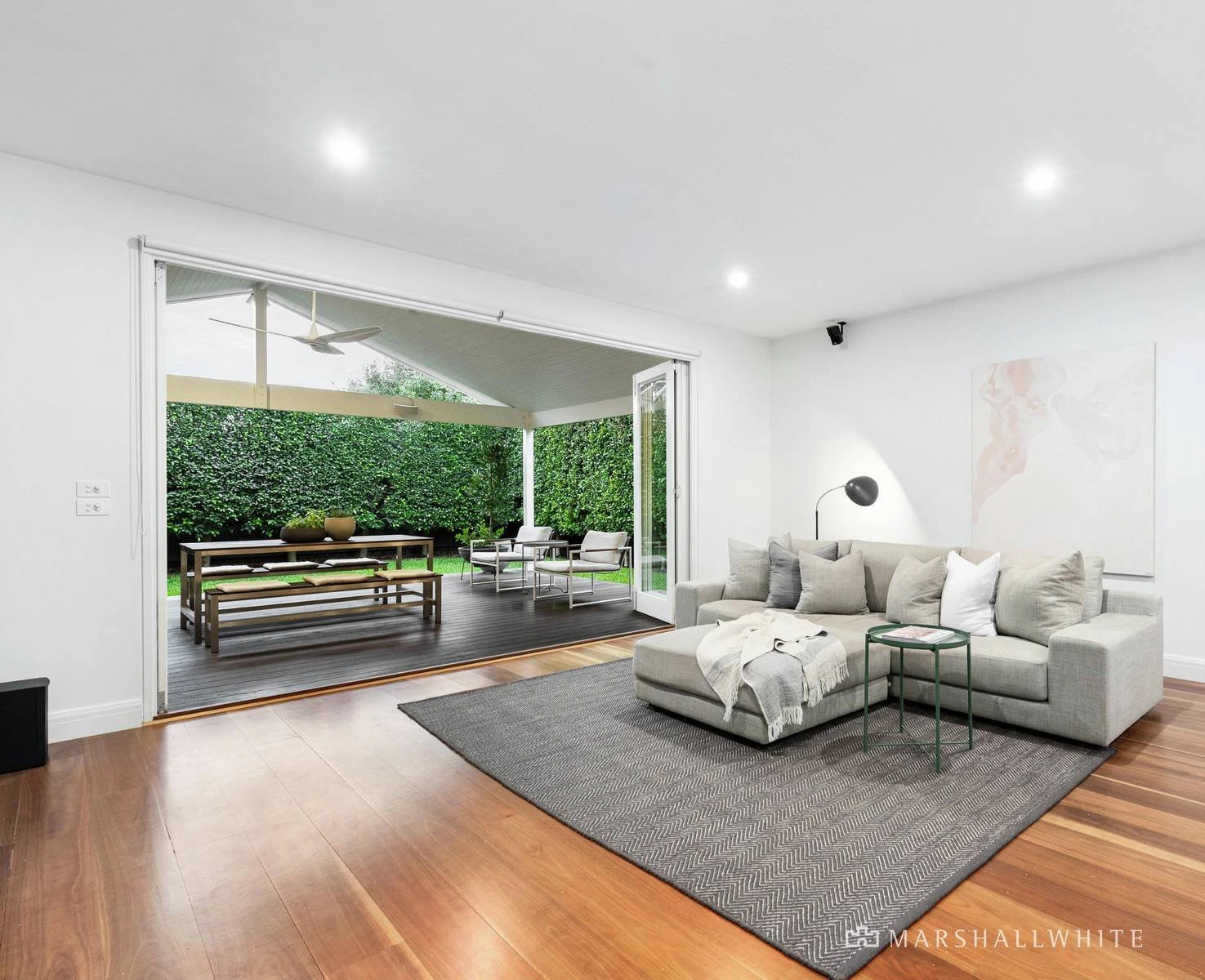 9 Exhibition Street, Mckinnon, VIC