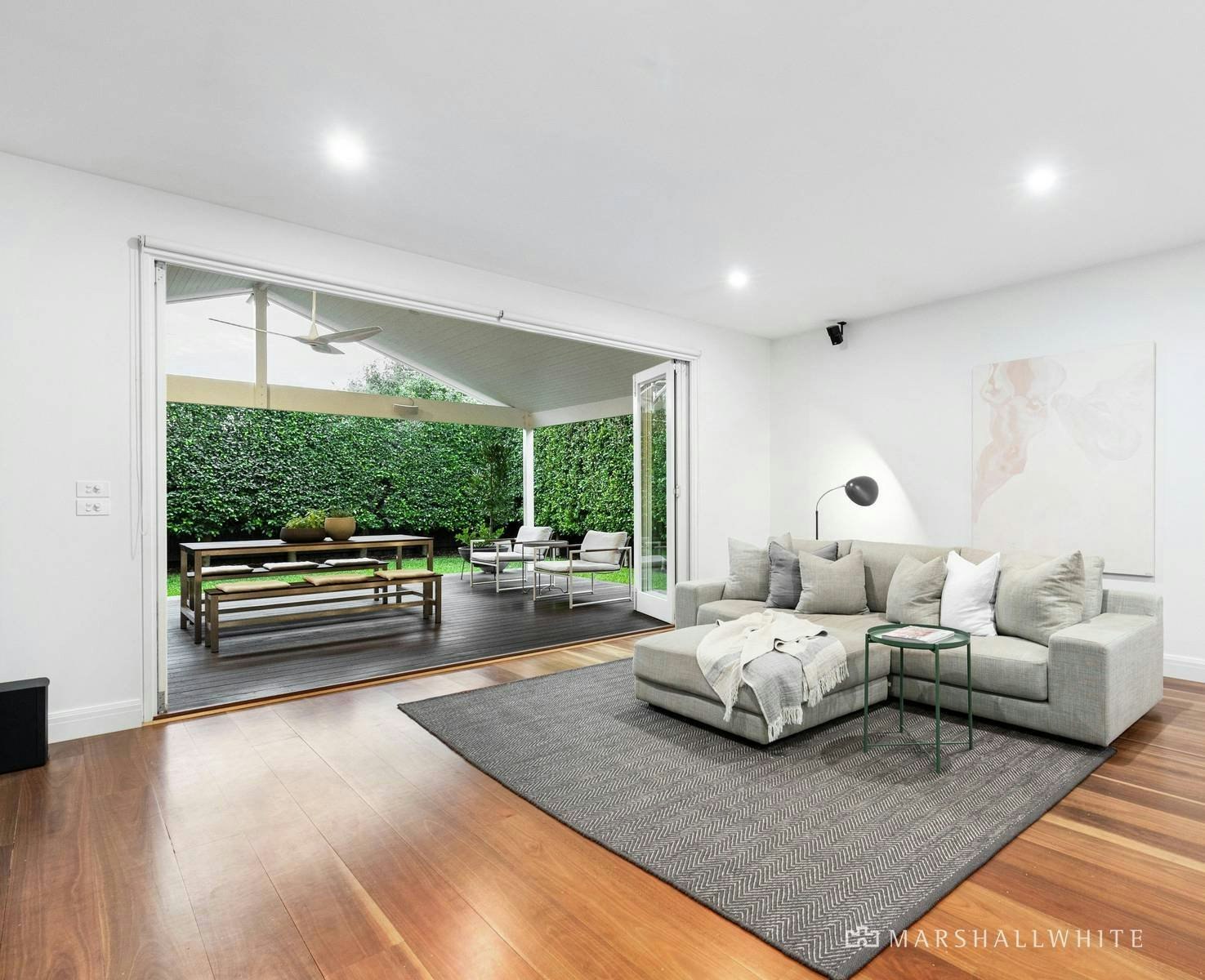 9 Exhibition Street, Mckinnon, VIC