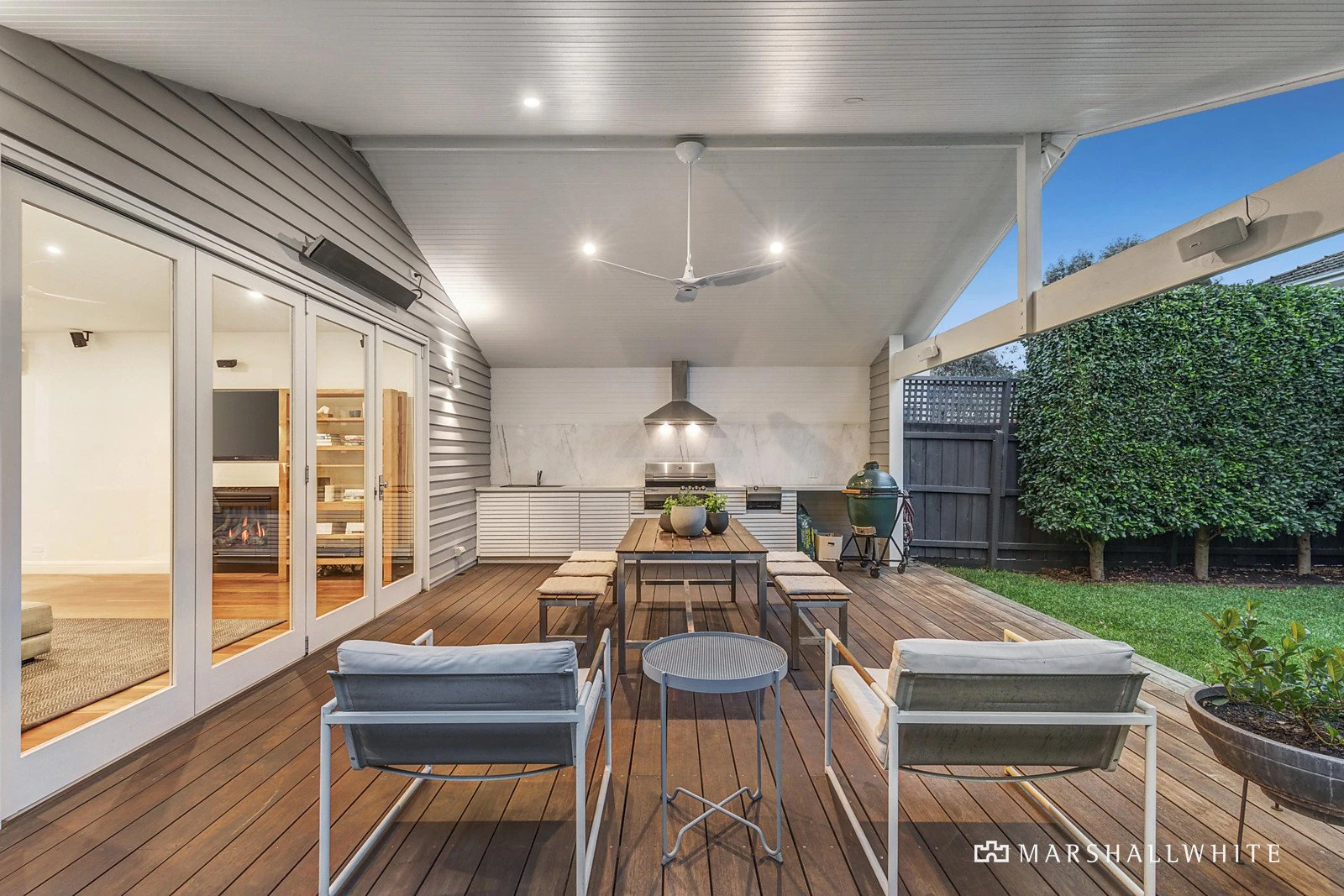 9 Exhibition Street, Mckinnon, VIC