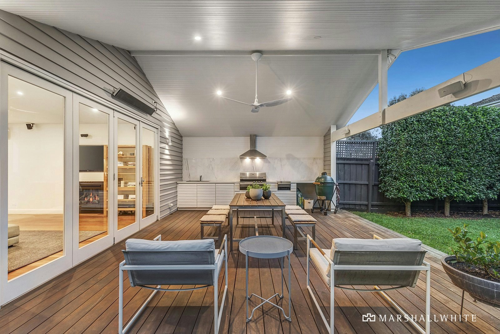 9 Exhibition Street, Mckinnon, VIC