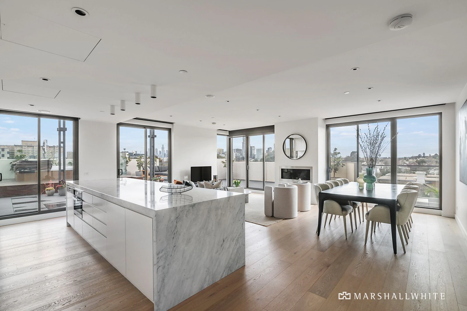 315/2 Hobson Street, South Yarra, VIC