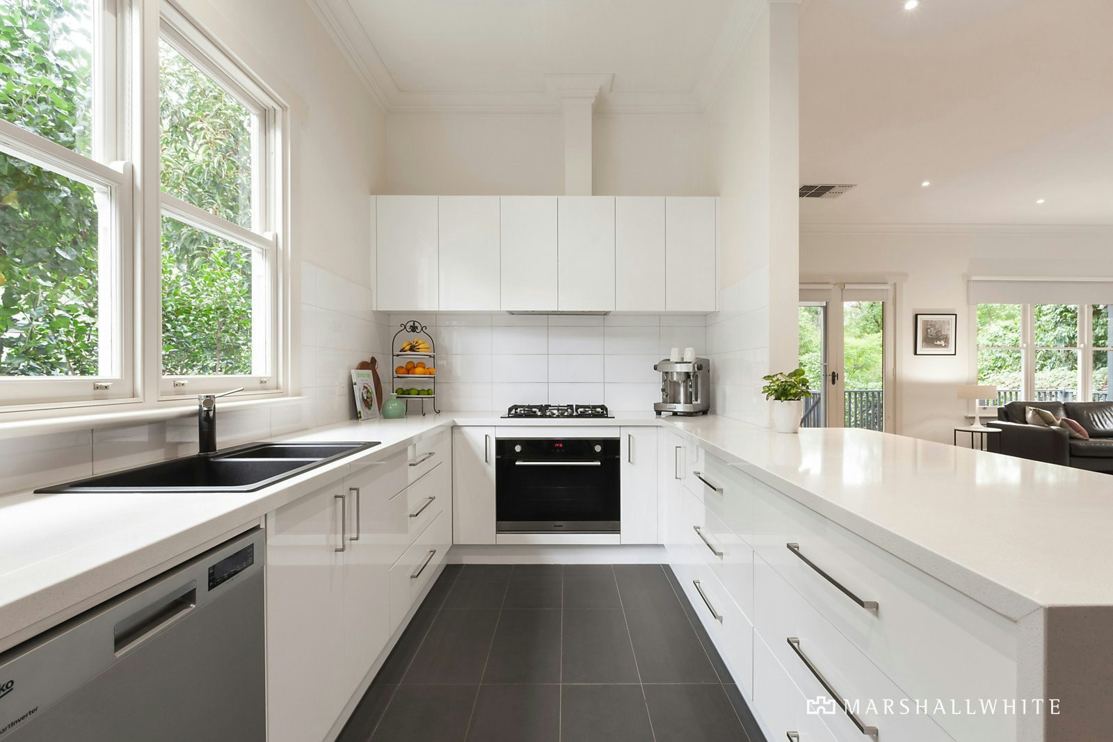 4 Verdun Street, Surrey Hills, VIC