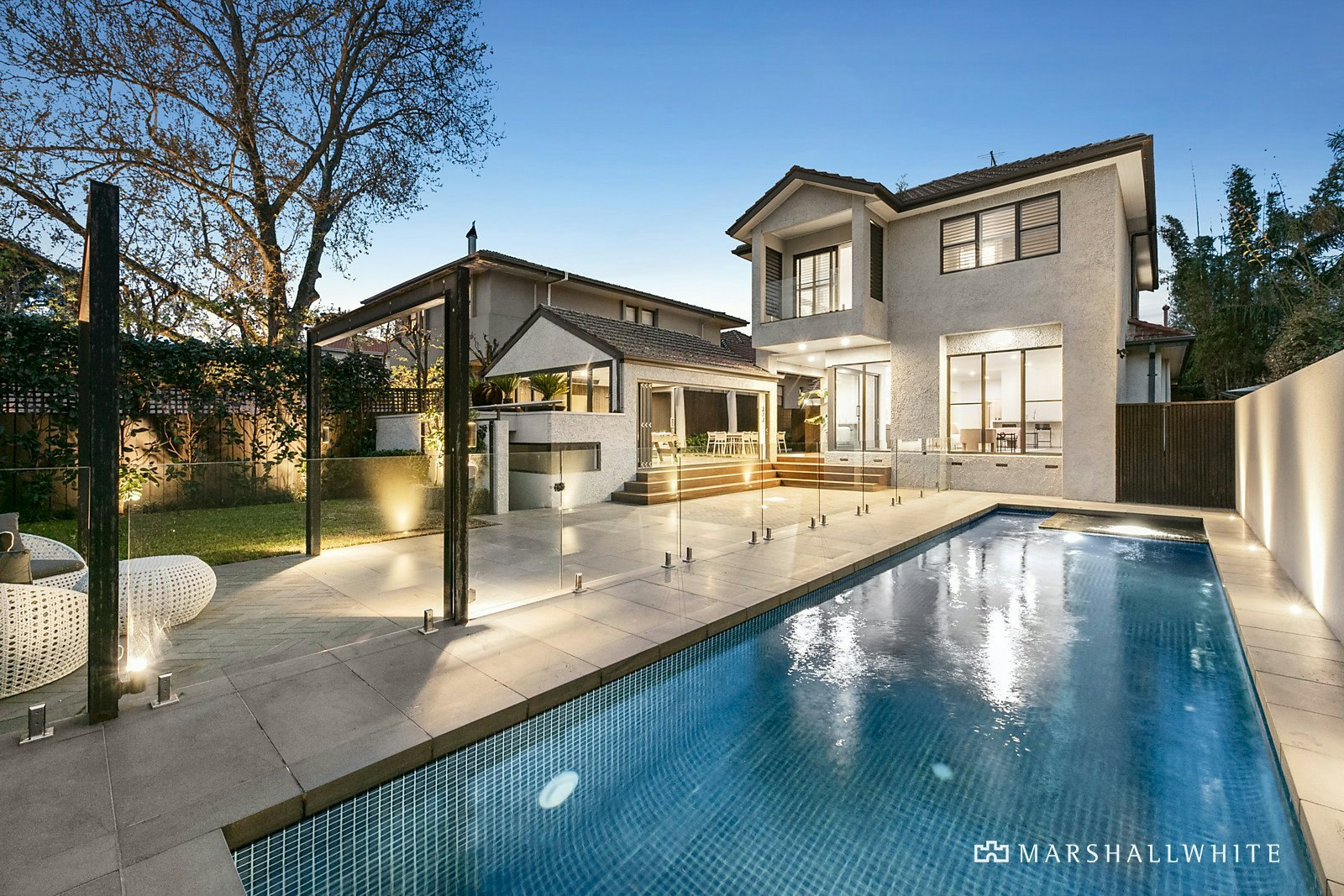 Andrew Gibbons Estate Agent Boroondara Marshall White