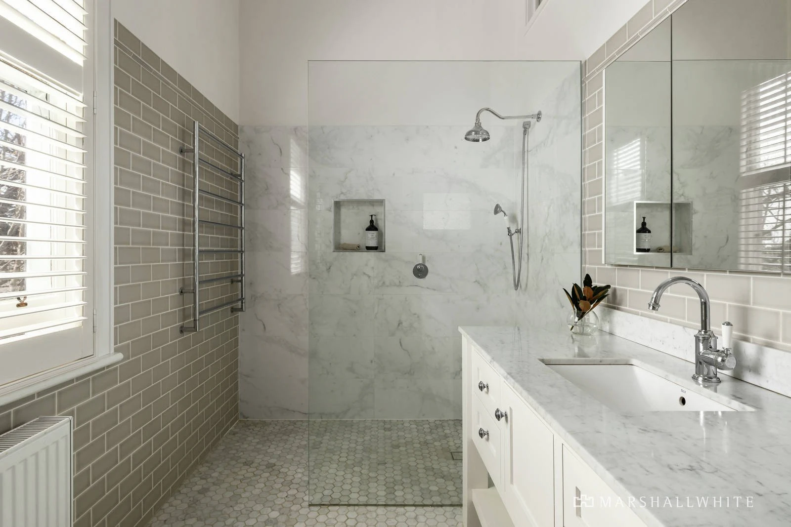7 The Avenue, Surrey Hills, VIC