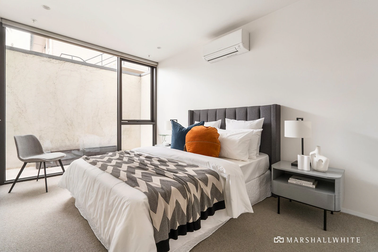 2/6 St Johns Lane, Toorak, VIC