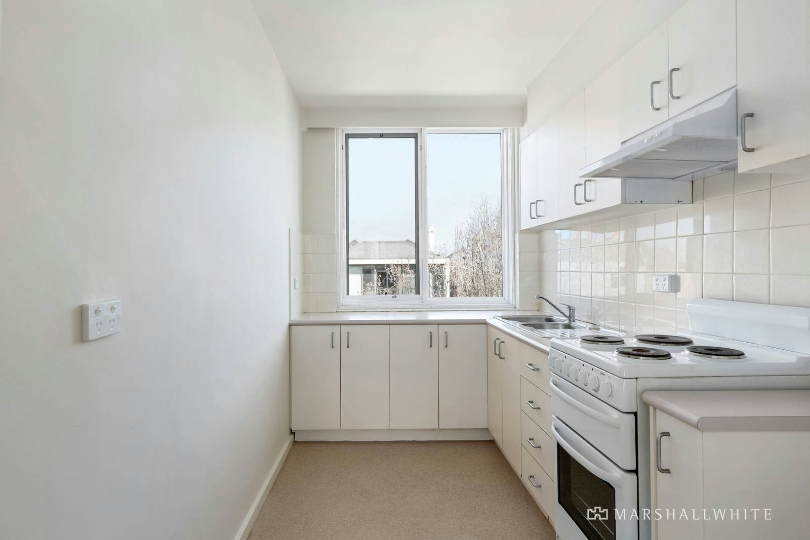 2/1 Ruabon Road, Toorak, VIC