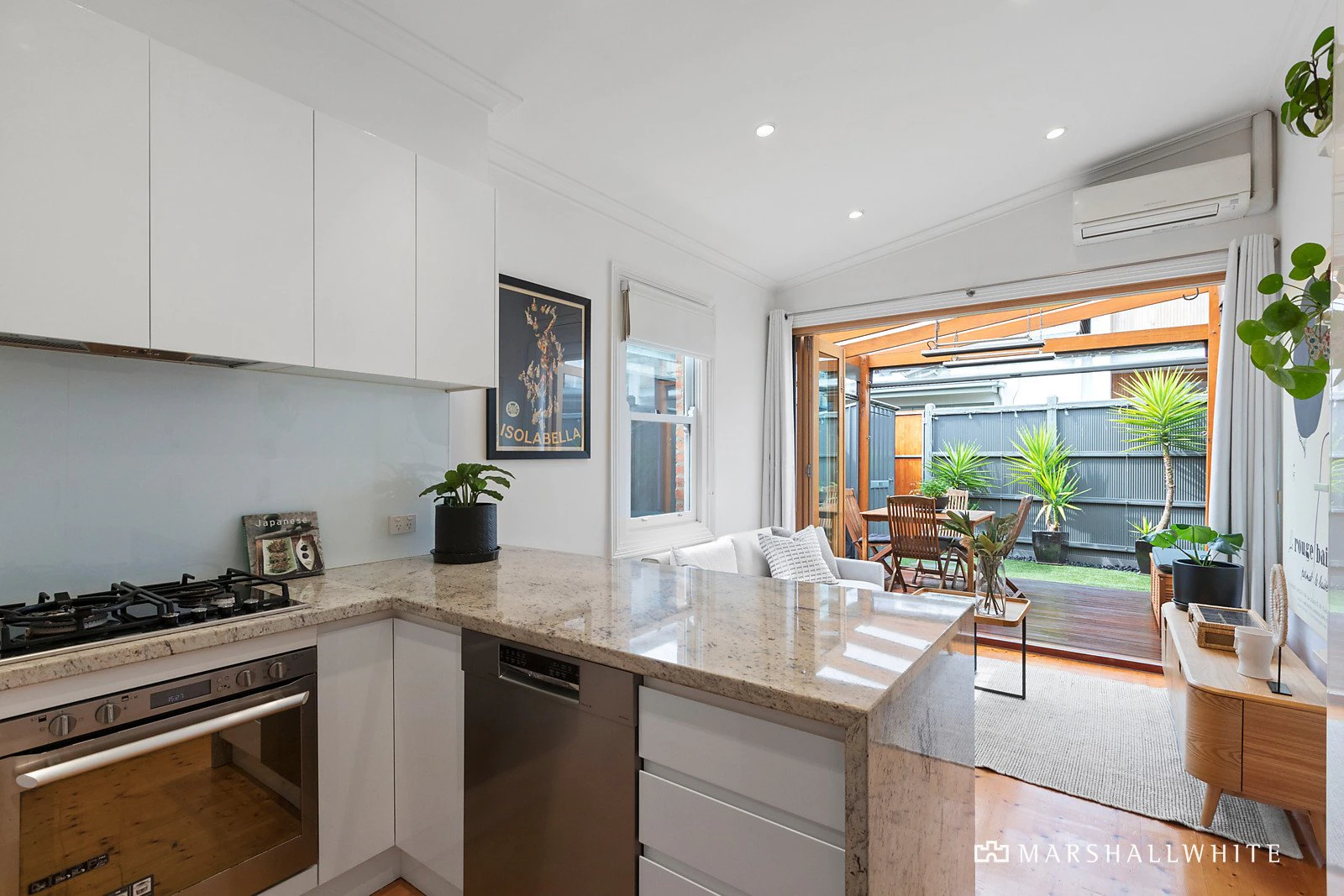 9 Herbert Place, Albert Park, VIC