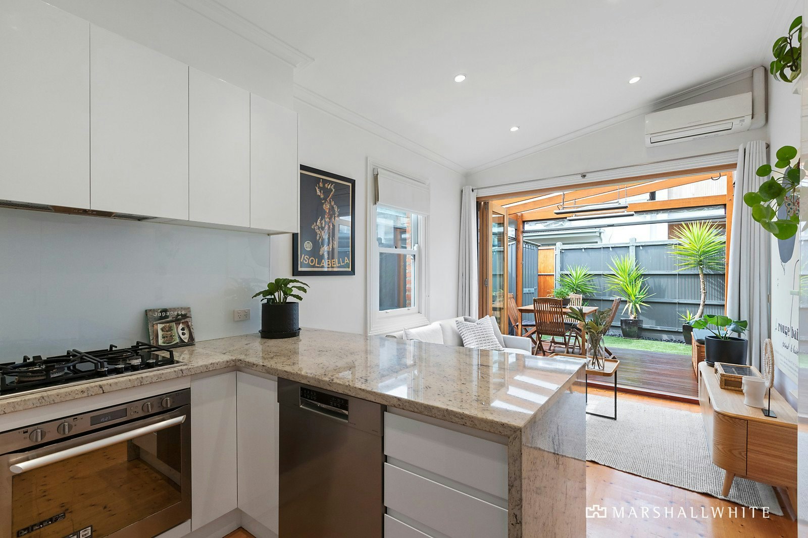 9 Herbert Place, Albert Park, VIC