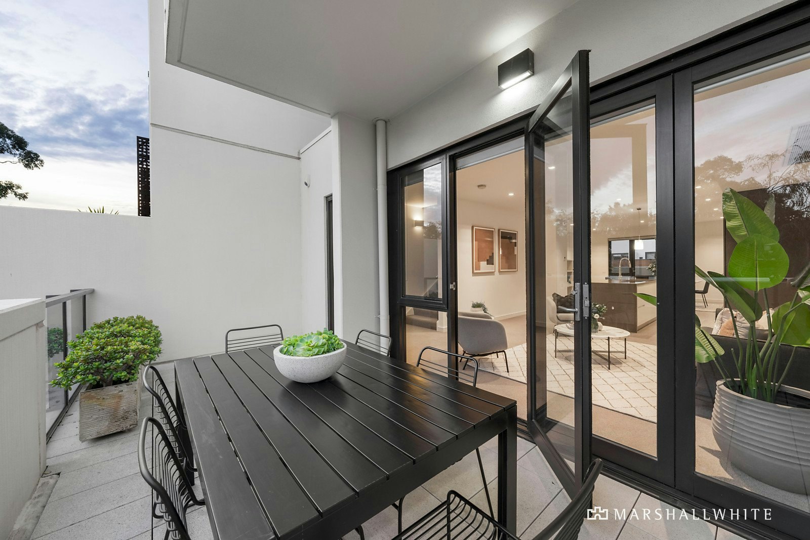 29 Danks Street, Albert Park, VIC