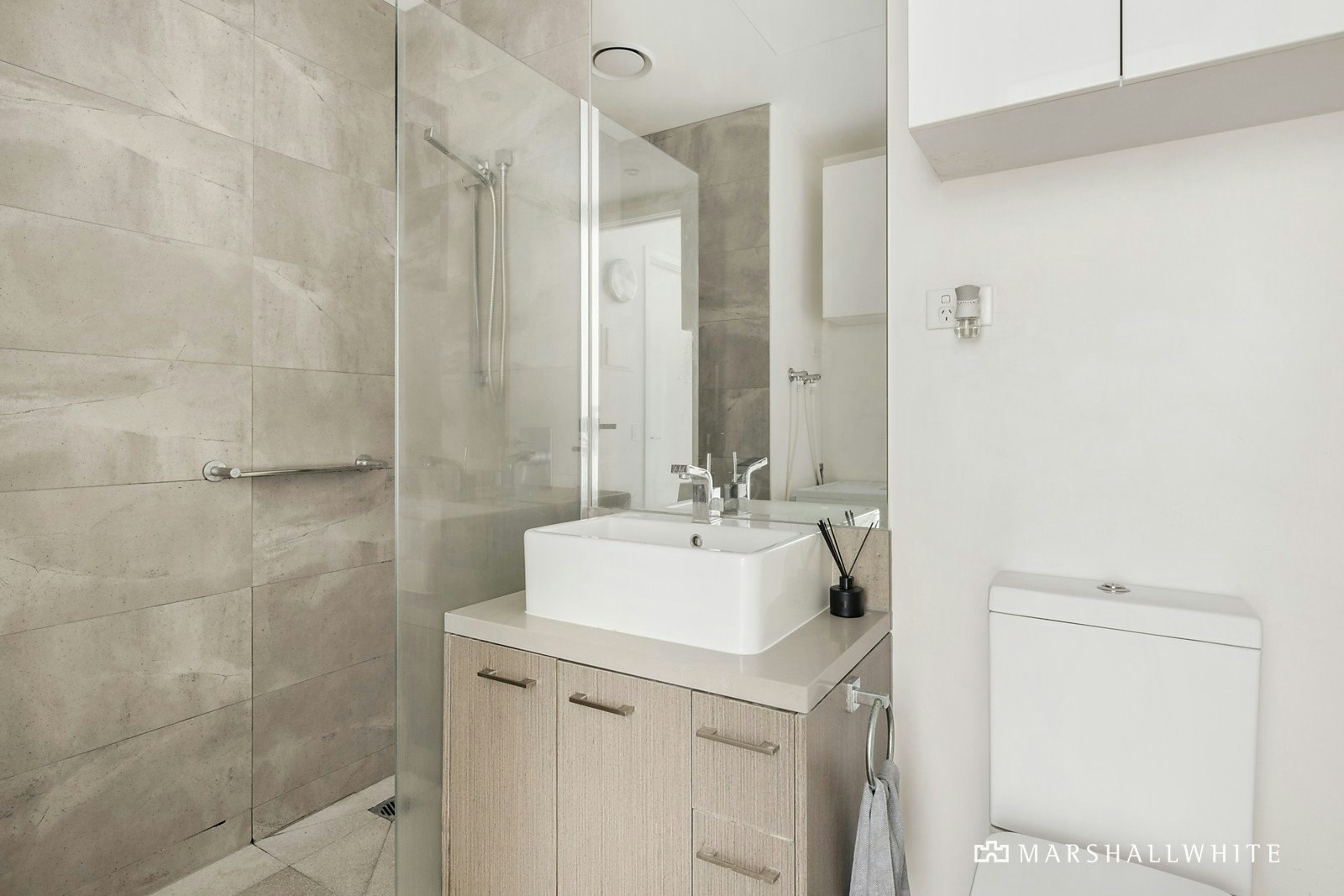 207/17 Riversdale Road, Hawthorn, VIC