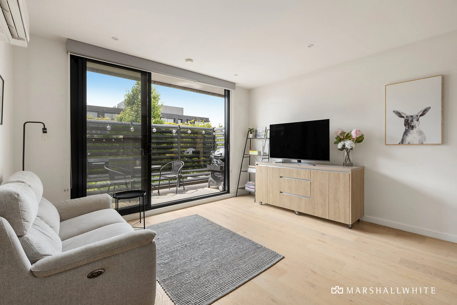 207/17 Riversdale Road, Hawthorn, VIC