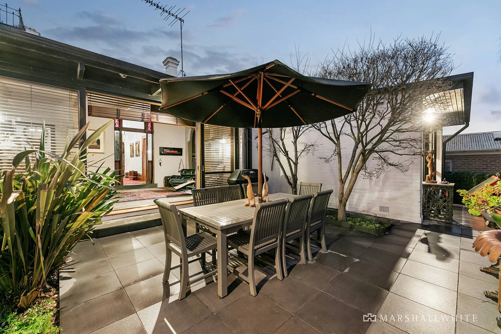 25 Weybridge Street, Surrey Hills, VIC