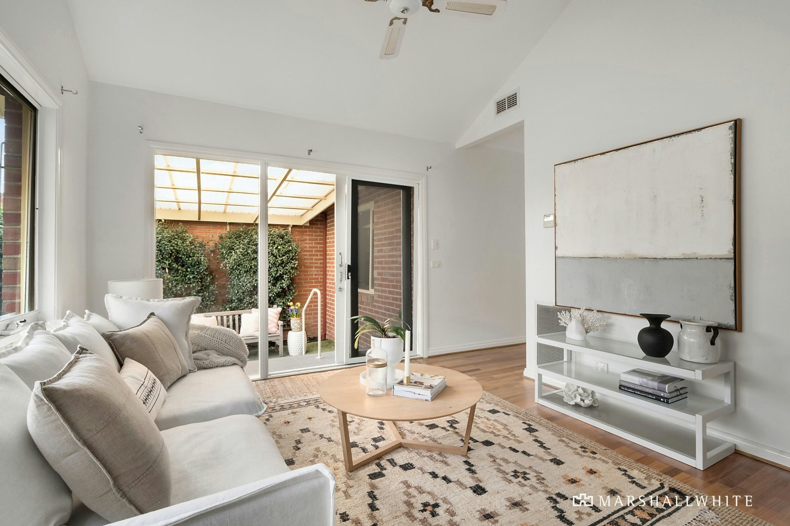 12 Carool Road, Ashburton, VIC