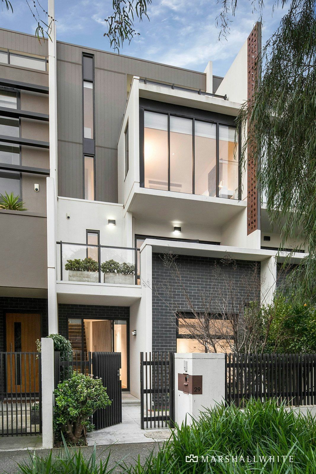 29 Danks Street, Albert Park, VIC