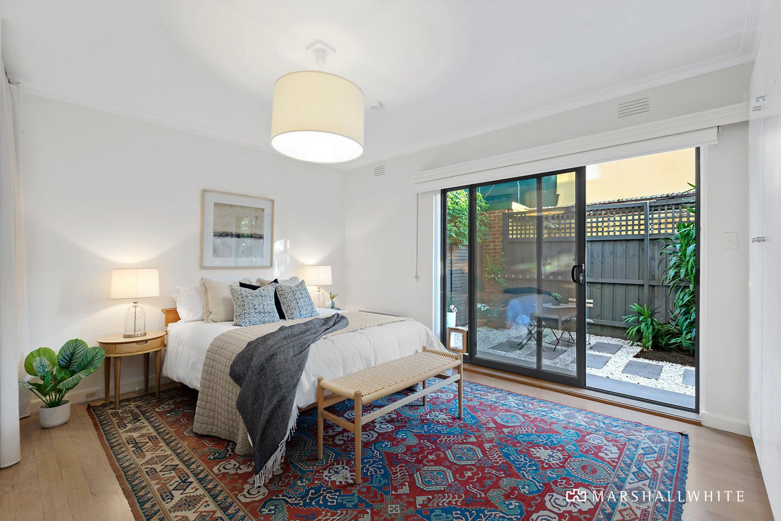 1/35 Pine Avenue, Elwood, VIC