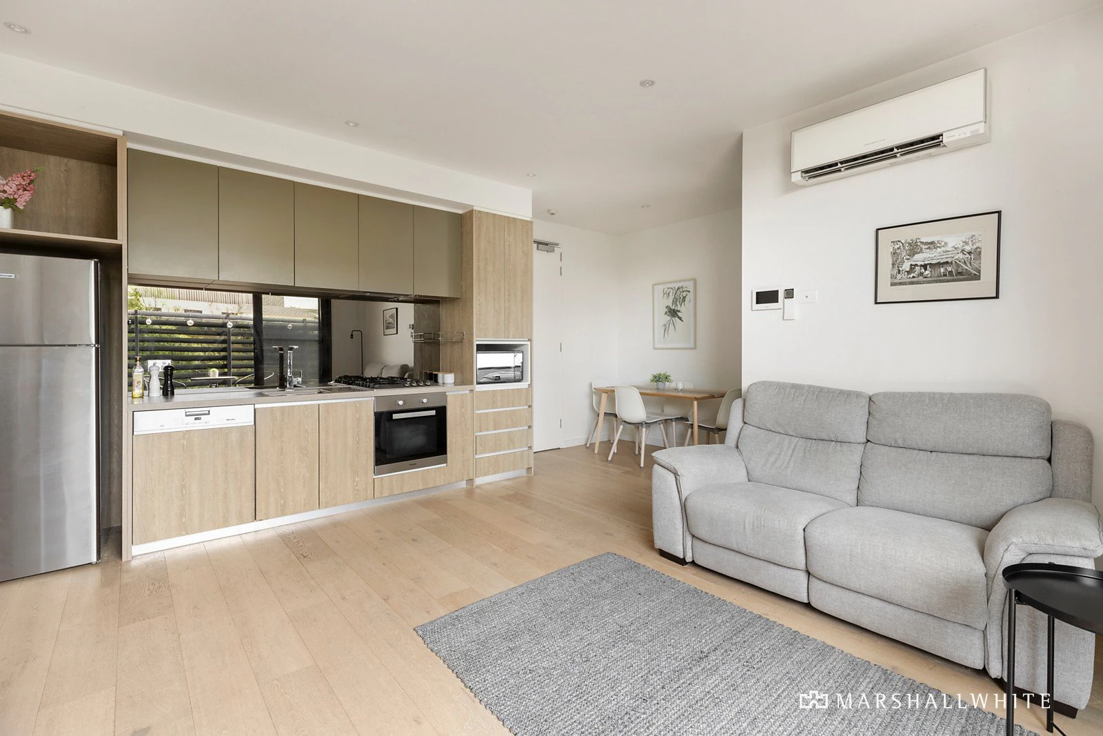207/17 Riversdale Road, Hawthorn, VIC