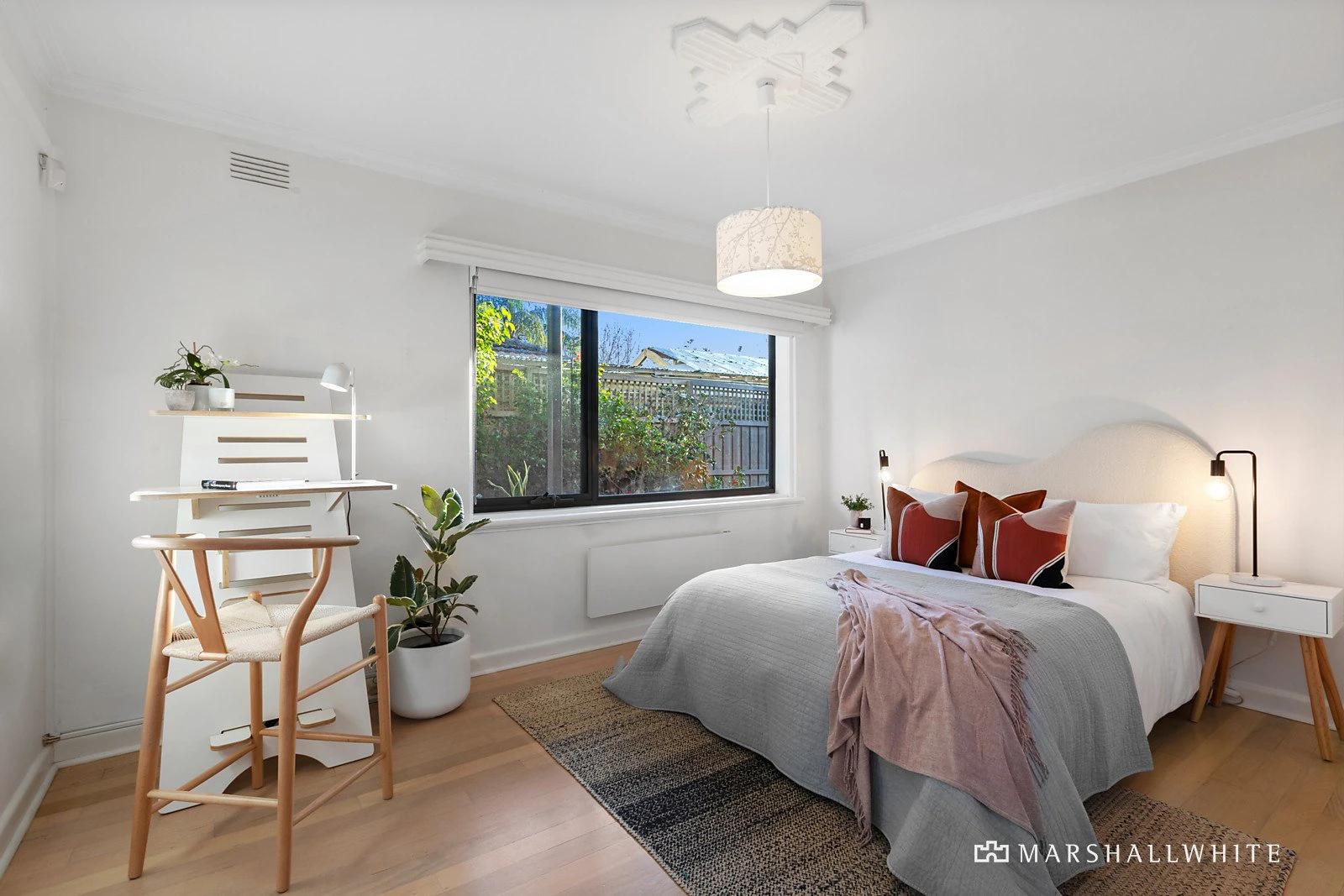1/35 Pine Avenue, Elwood, VIC