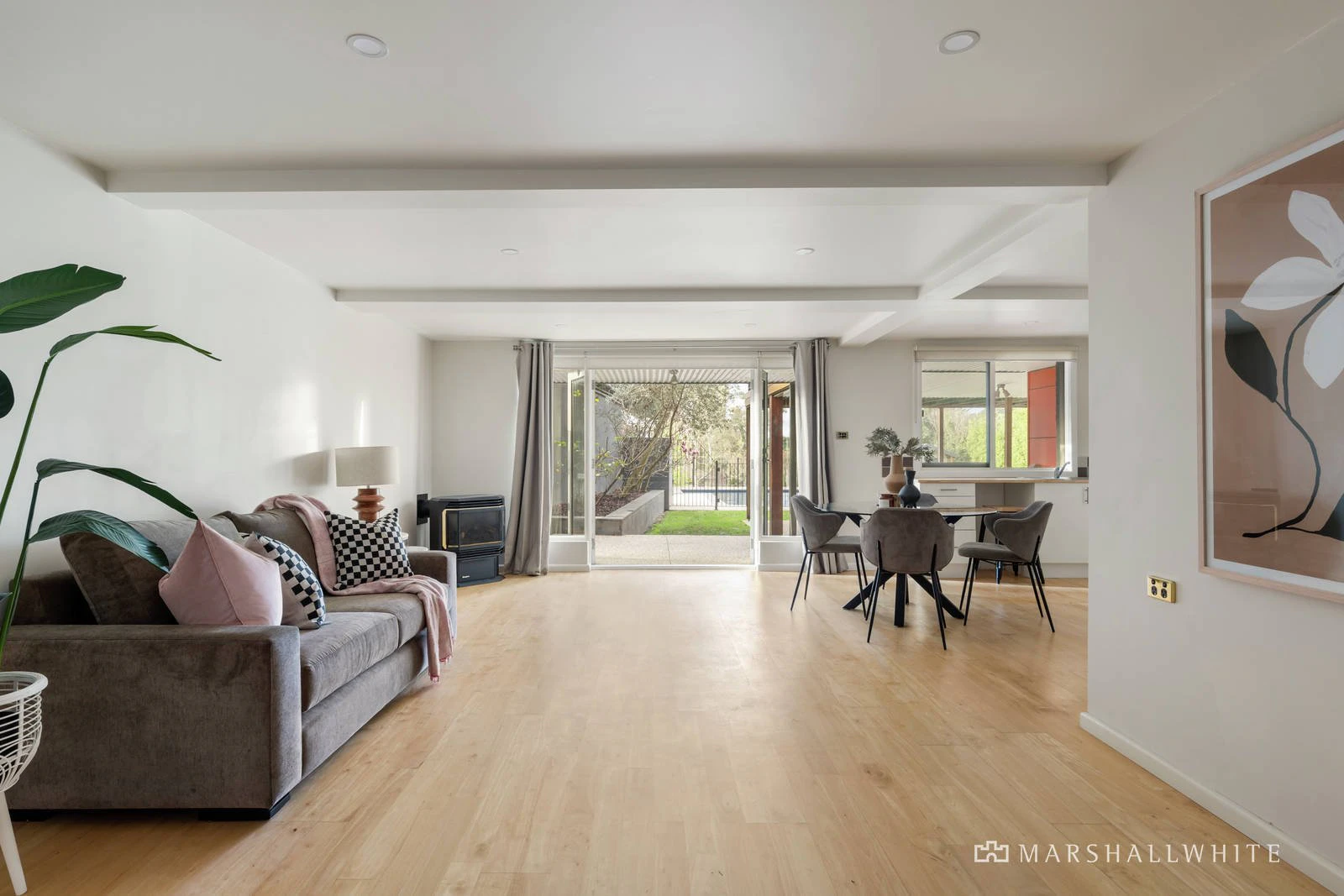 703-705 Park Road, Park Orchards, VIC