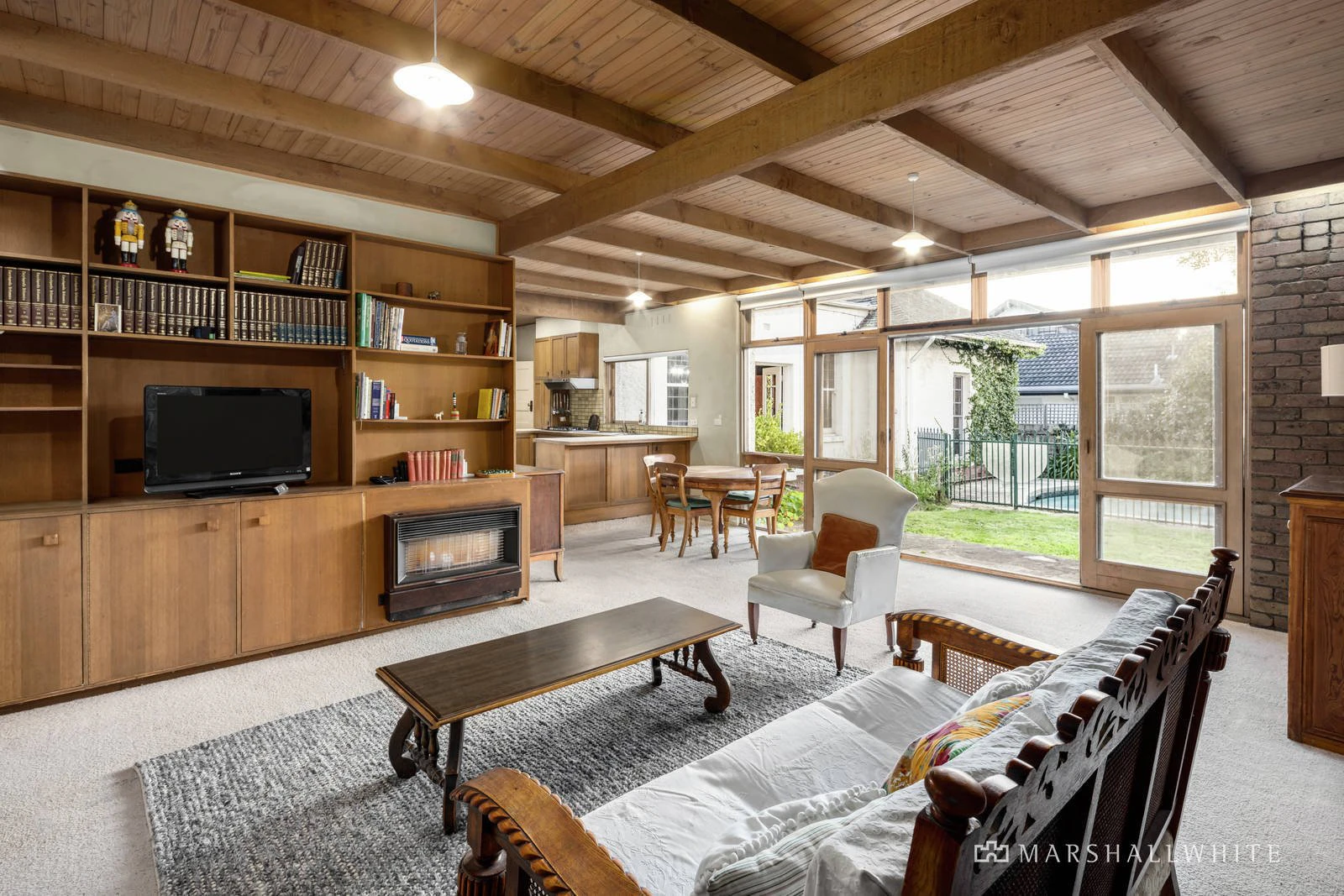 9 Canterbury Road, Camberwell, VIC