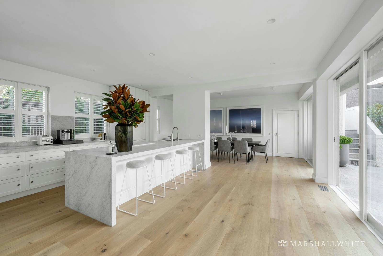 9 Linlithgow Road, Toorak, VIC