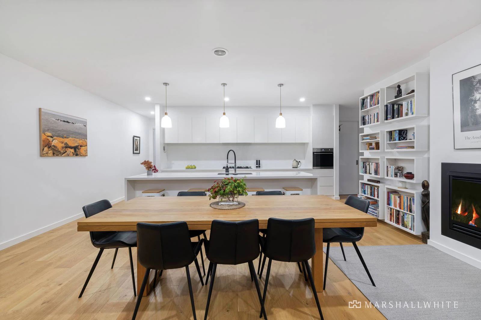 17 Carnoustie Grove, Mornington, VIC