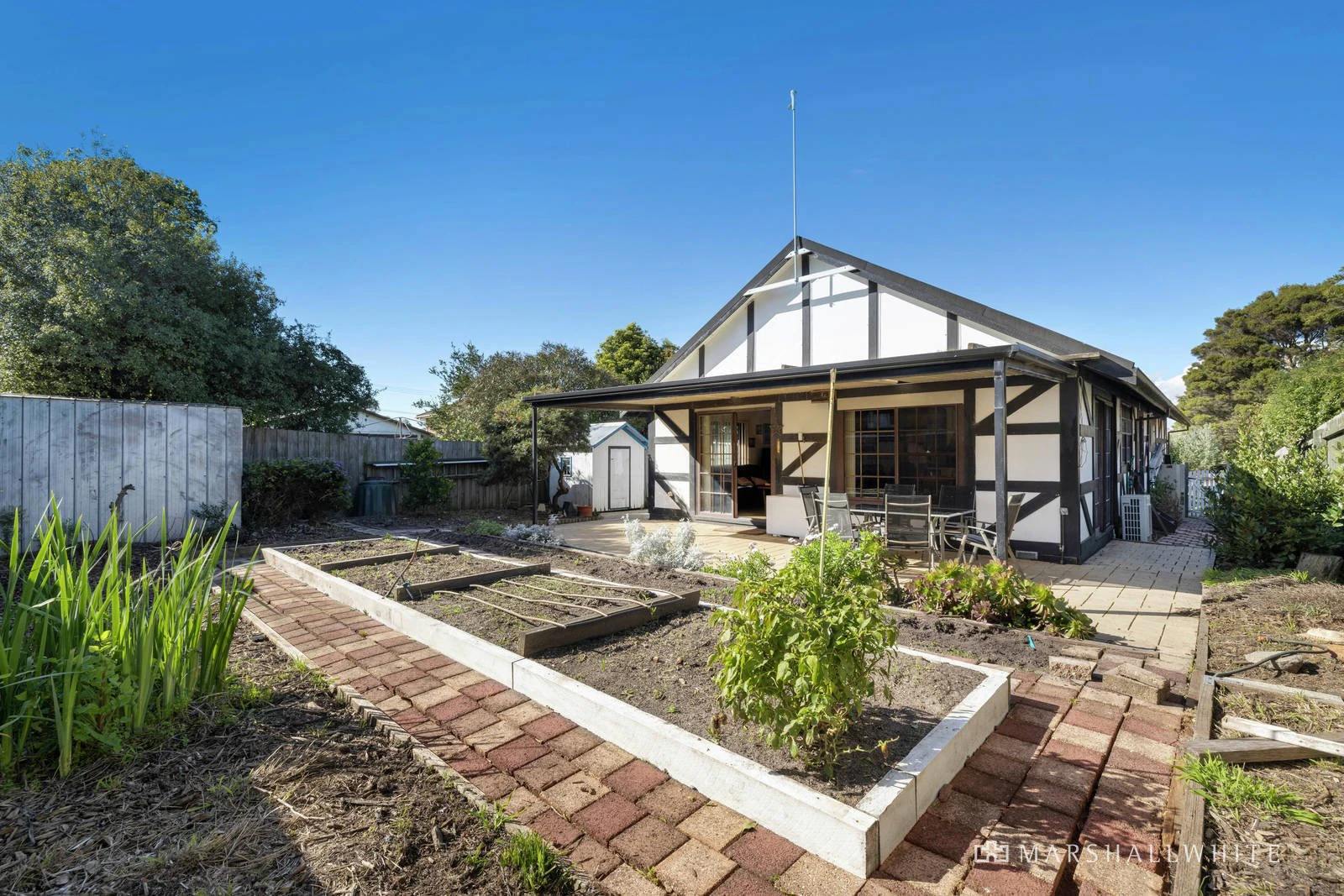 25 Karina Street, Mornington, VIC