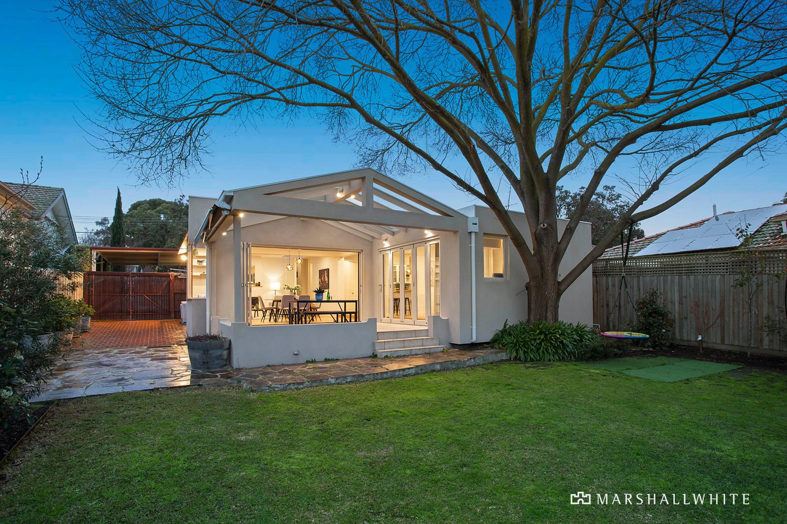 30 Grandview Avenue, Glen Iris, VIC