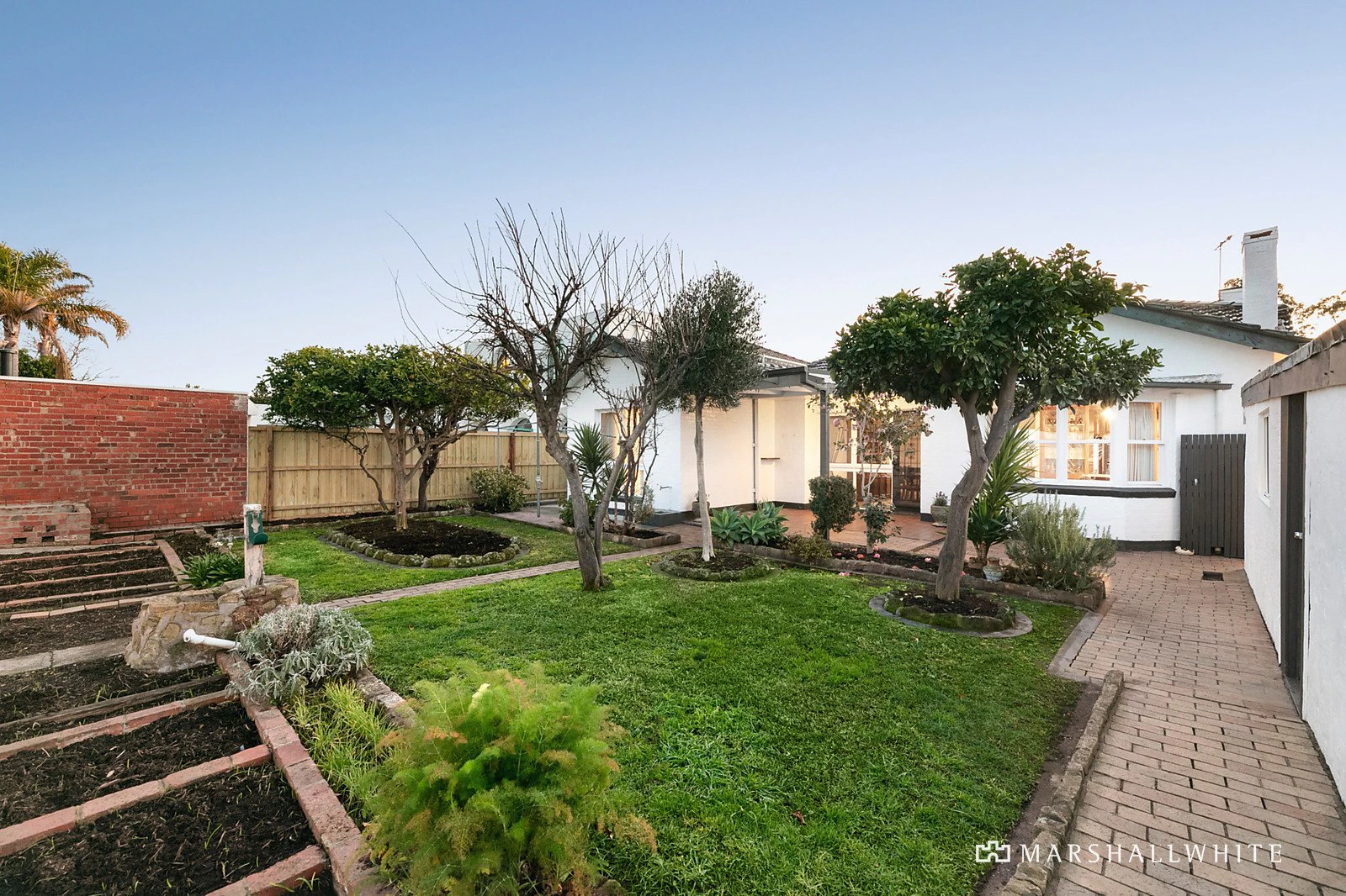 24 Jessamine Avenue, Prahran, VIC