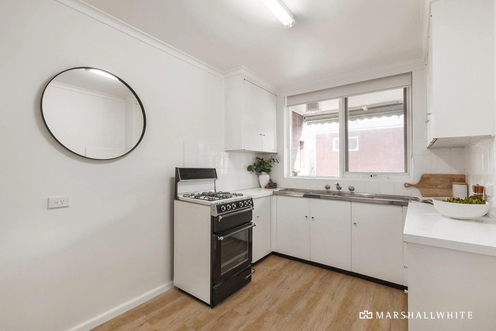 18/210 Domain Road, South Yarra, VIC