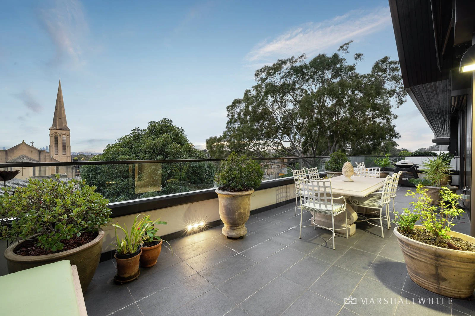 203/2 Gascoyne Street, Canterbury, VIC