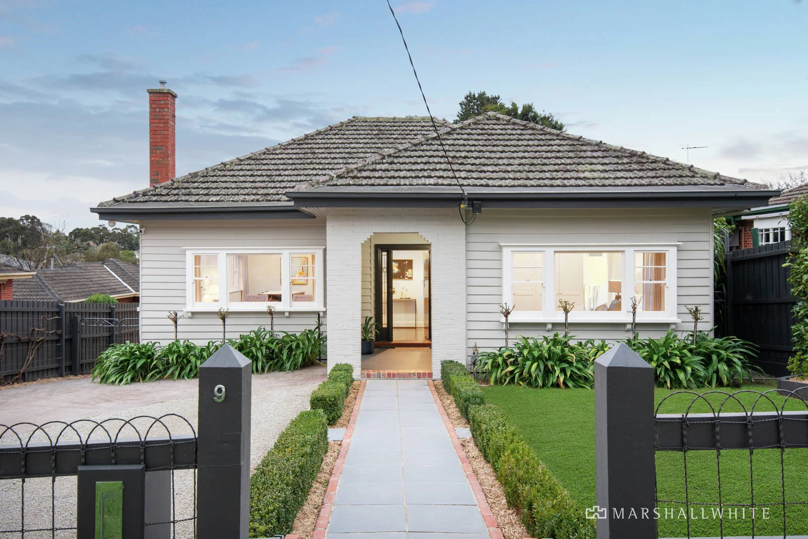 9 Bundoran Parade, Mont Albert North, VIC