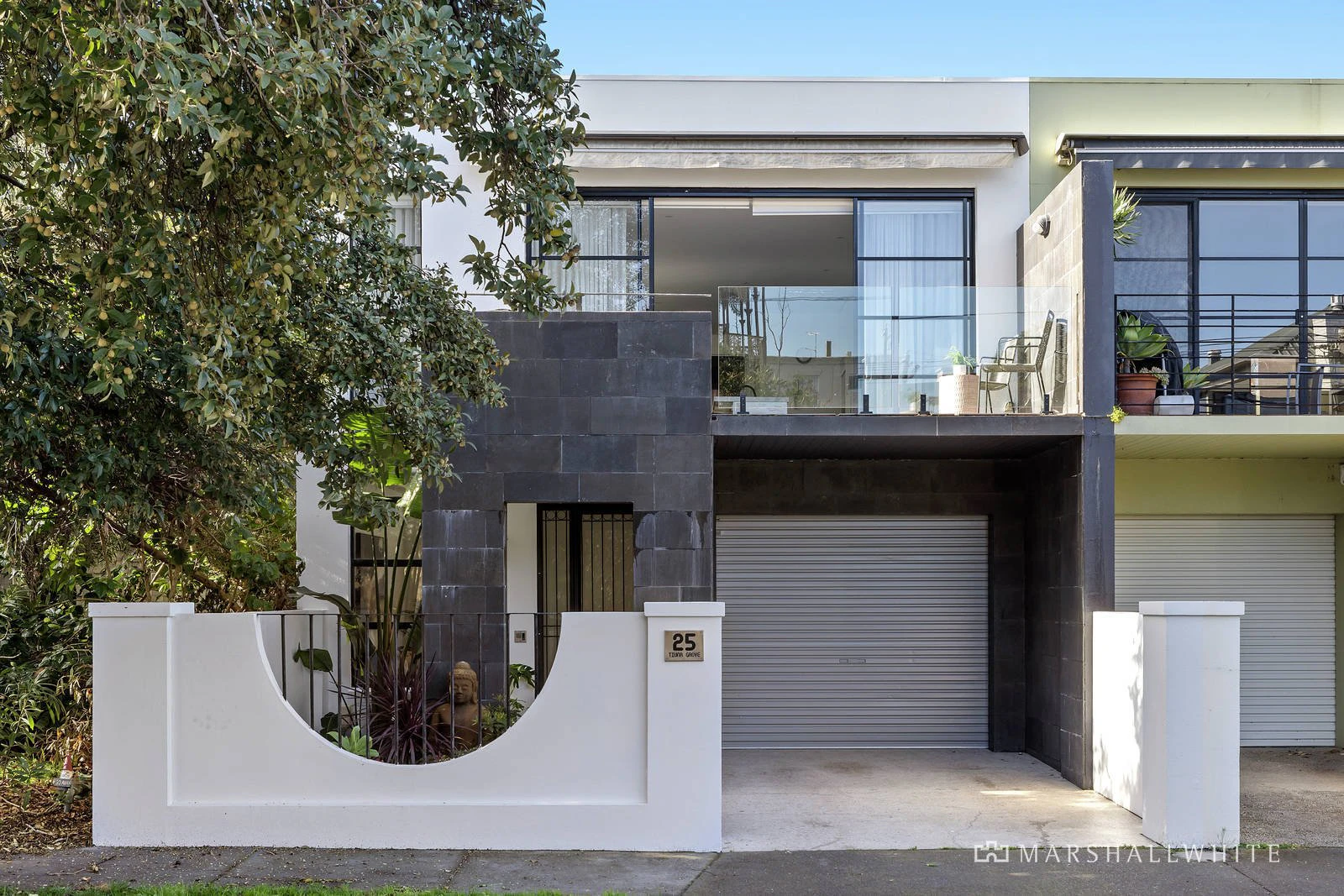 25 Tiuna Grove, Elwood, VIC