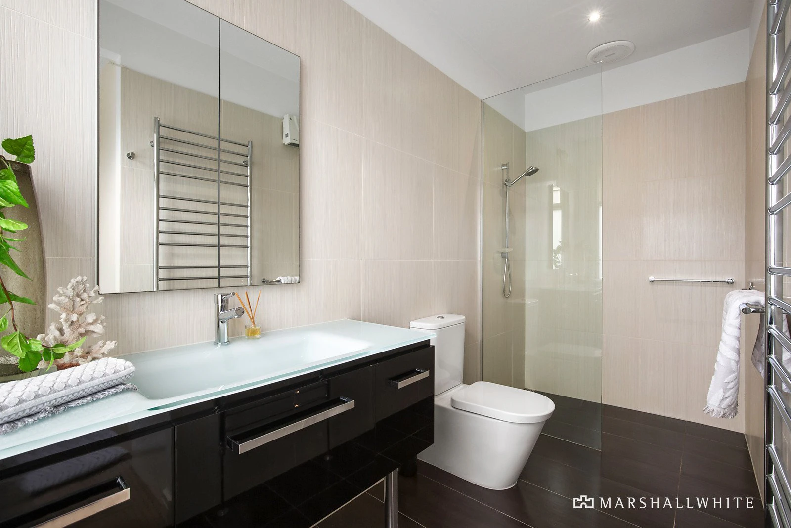 8 St Anthonys Place, Kew, VIC