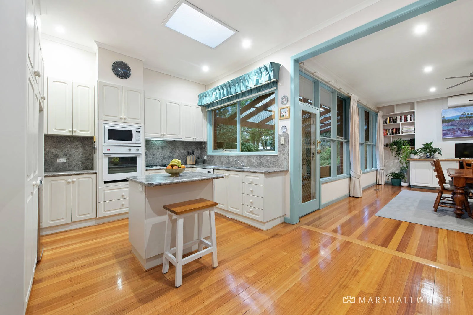 25 Oliver Street, Ashburton, VIC