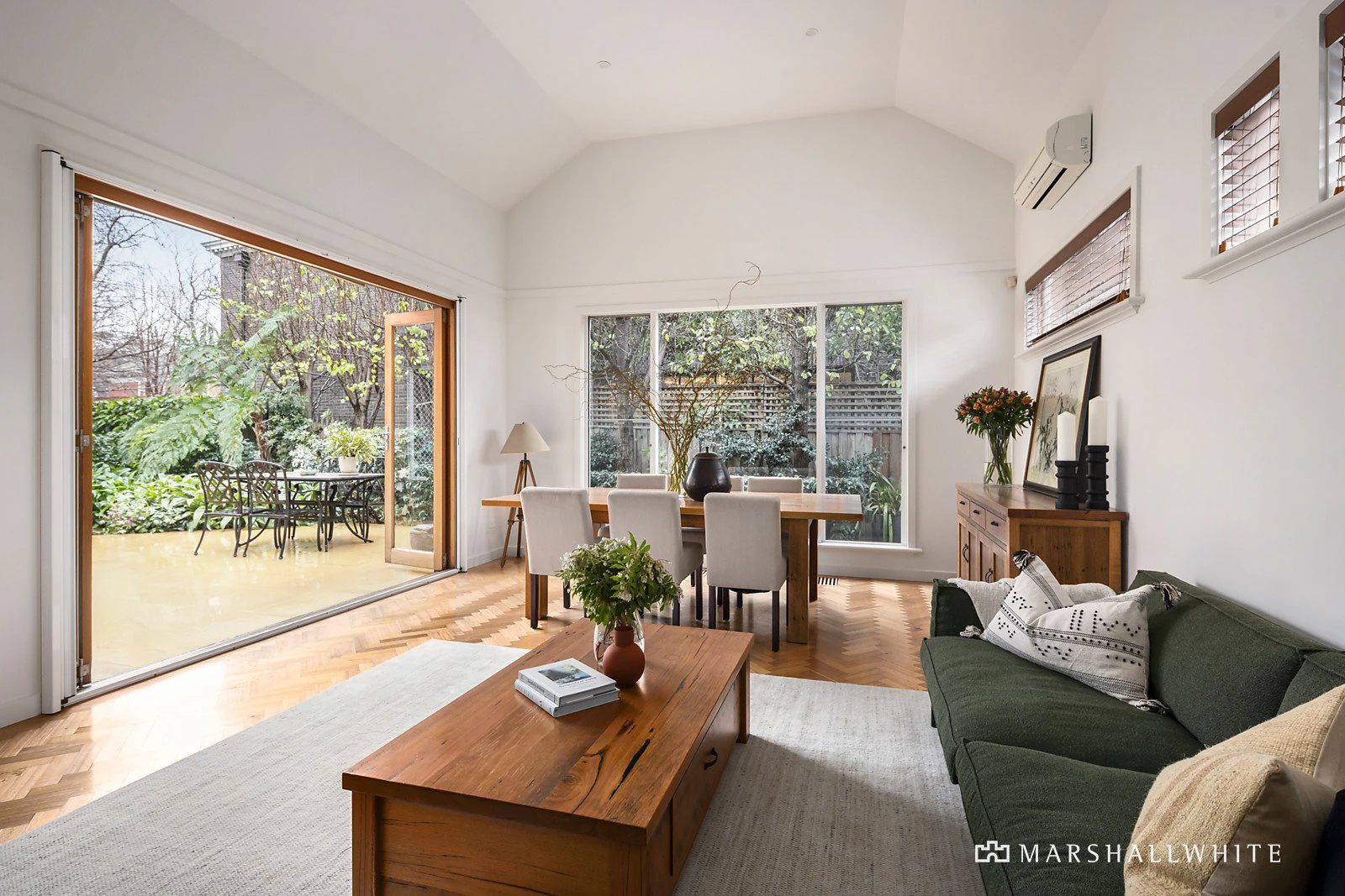 11 Landen Place, Toorak, VIC