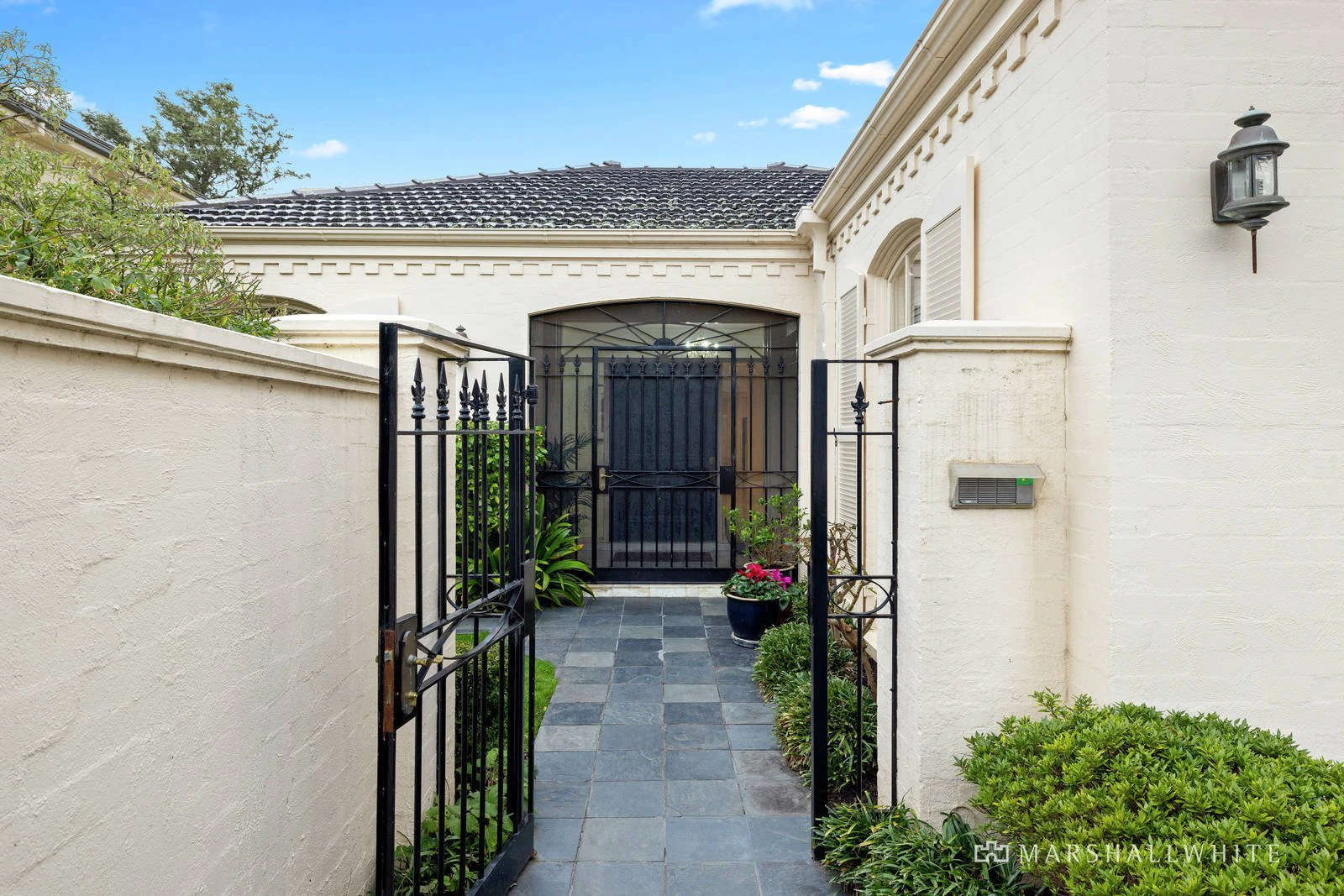35 Wolseley Grove, Brighton, VIC